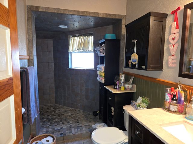 6113 Broadway Avenue, Haltom City, TX 76117