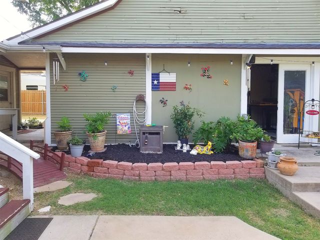 6113 Broadway Avenue, Haltom City, TX 76117