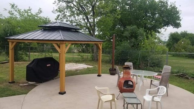 6113 Broadway Avenue, Haltom City, TX 76117