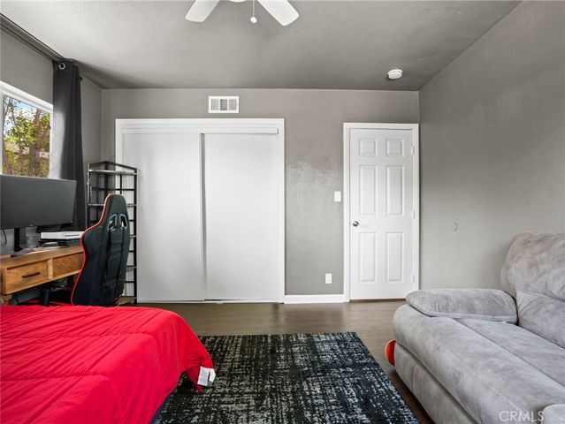 4620 East Charlton, Hemet, CA 92544