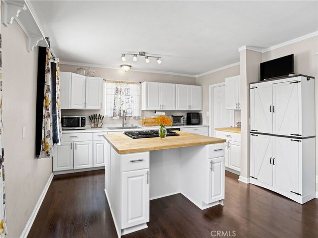 4620 East Charlton, Hemet, CA 92544