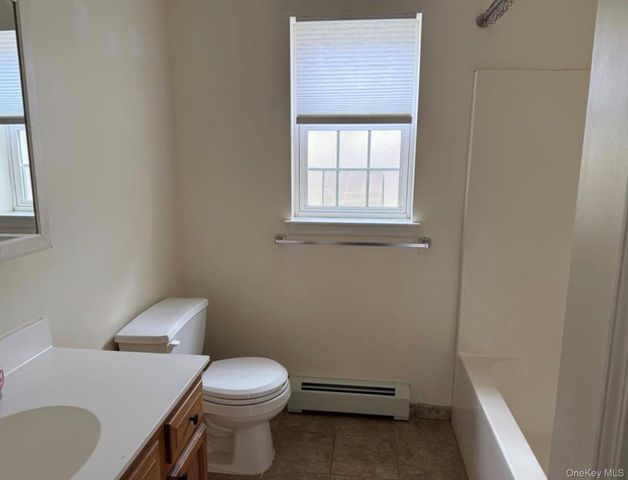 307 County Route 49 1, Middletown, NY 10940