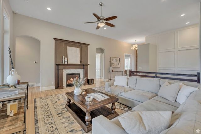 1714 E RACHELWOOD LN, Holladay, UT 84124