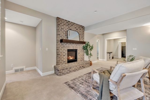 1714 E RACHELWOOD LN, Holladay, UT 84124