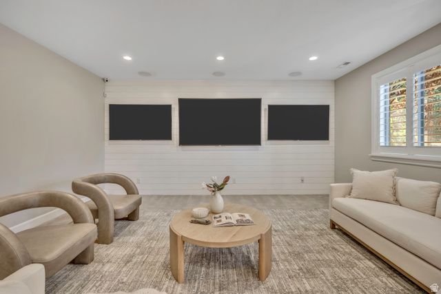 1714 E RACHELWOOD LN, Holladay, UT 84124