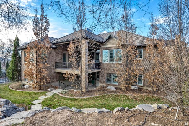 1714 E RACHELWOOD LN, Holladay, UT 84124