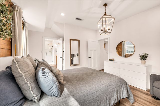 911 N 31st Street, Waco, TX 76707