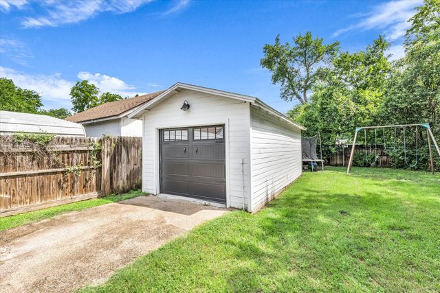 911 N 31st Street, Waco, TX 76707
