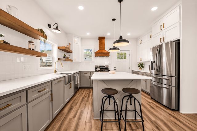 911 N 31st Street, Waco, TX 76707