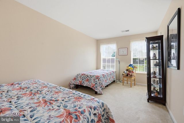 224 ANITA CT, Newark, DE 19702