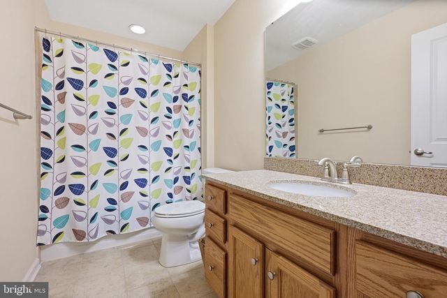 224 ANITA CT, Newark, DE 19702
