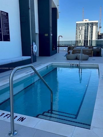 225 N Miami Avenue 3203, Miami, FL 33128