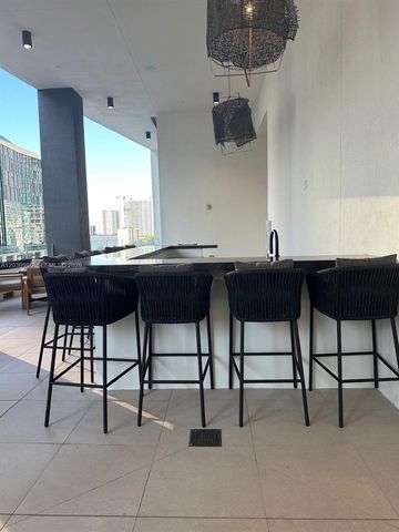 225 N Miami Avenue 3203, Miami, FL 33128
