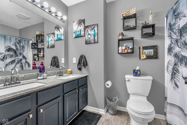 7047 Lancaster Lane, Avon, IN 46123