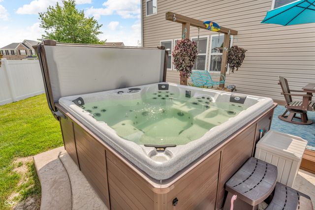 7047 Lancaster Lane, Avon, IN 46123