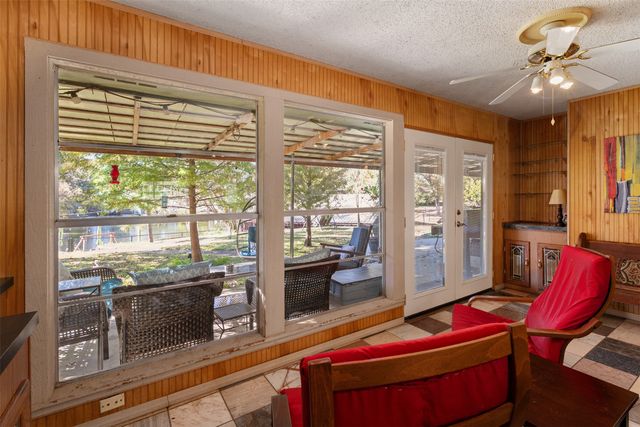 104 Oakcrest Court, Trinidad, TX 75163