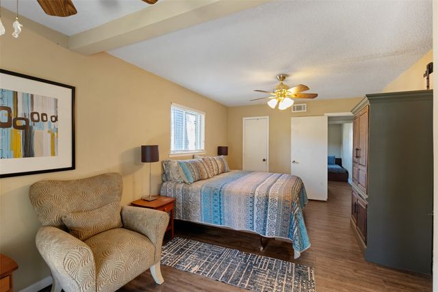 104 Oakcrest Court, Trinidad, TX 75163