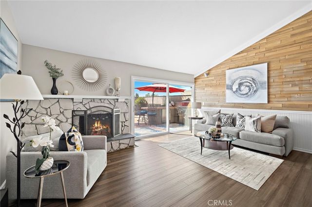 11088 Blue Allium Avenue, Fountain Valley, CA 92708