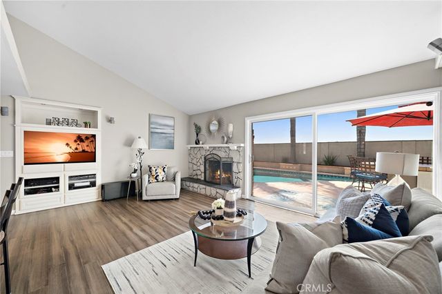 11088 Blue Allium Avenue, Fountain Valley, CA 92708