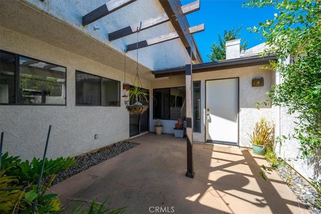 903 Queens Ct., Santa Maria, CA 93454