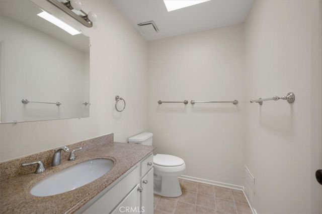 903 Queens Ct., Santa Maria, CA 93454
