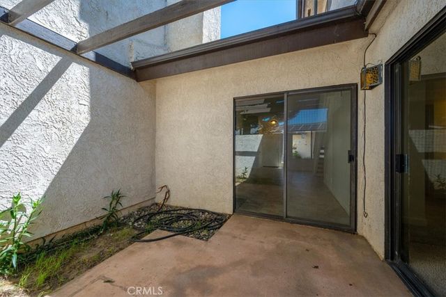 903 Queens Ct., Santa Maria, CA 93454