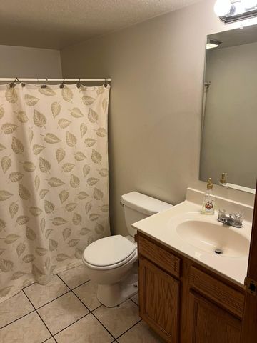 5024 Nelson Drive, Ashville, OH 43103