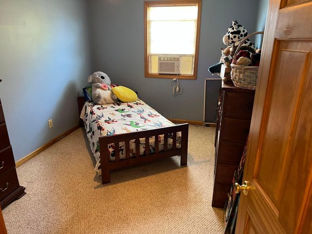 5024 Nelson Drive, Ashville, OH 43103