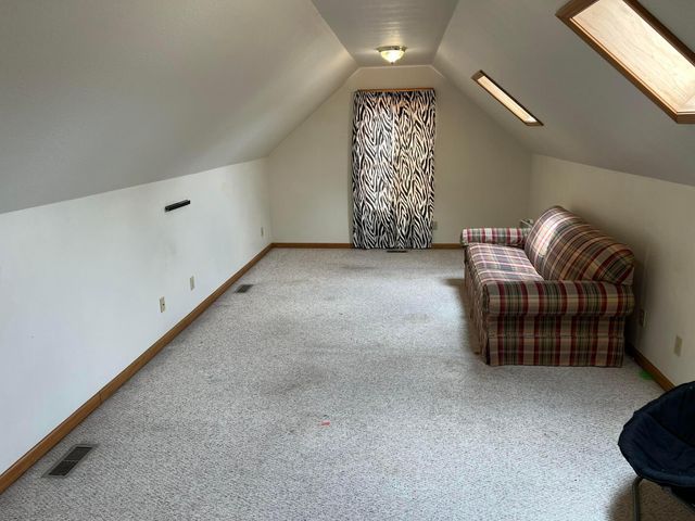 5024 Nelson Drive, Ashville, OH 43103