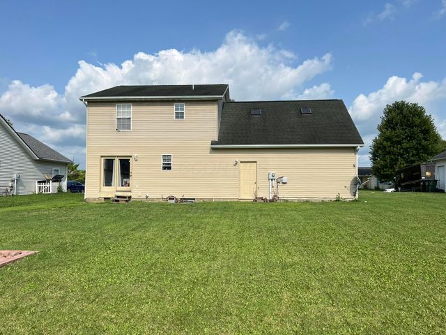 5024 Nelson Drive, Ashville, OH 43103