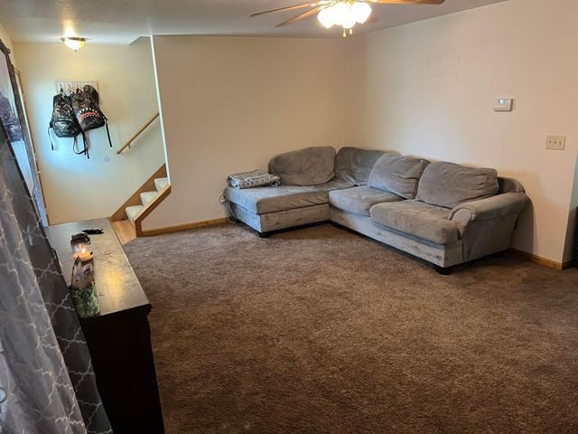 5024 Nelson Drive, Ashville, OH 43103