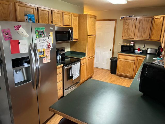5024 Nelson Drive, Ashville, OH 43103