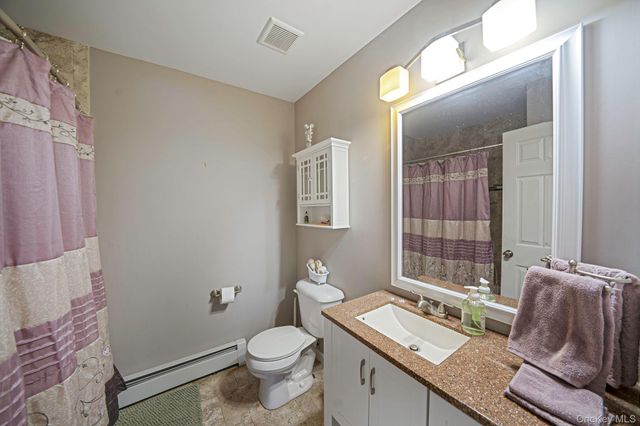 17 Rolling Hills Drive, Ridge, NY 11961