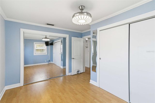 2713 W BRADDOCK STREET, Tampa, FL 33607