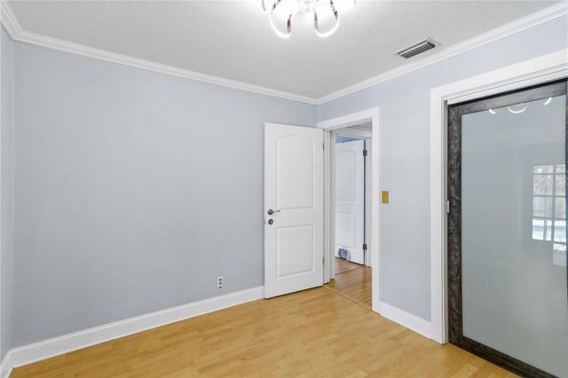 2713 W BRADDOCK STREET, Tampa, FL 33607