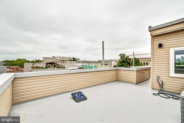2217 W THOMPSON ST, Philadelphia, PA 19121