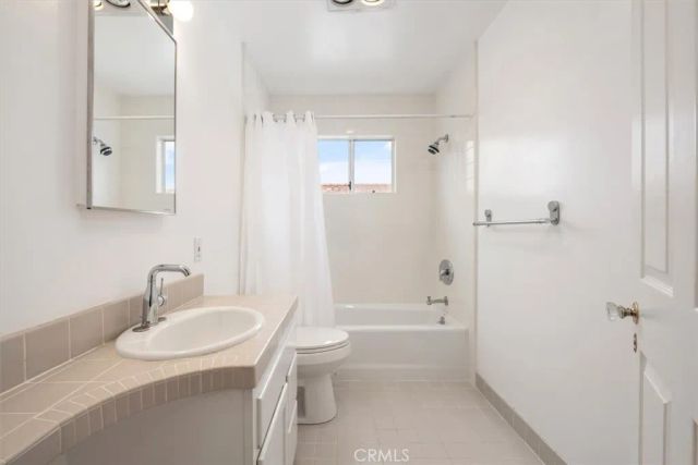 14052 Davana Terrace, Sherman Oaks, CA 91423