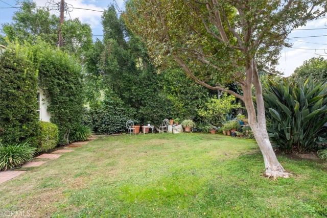 14052 Davana Terrace, Sherman Oaks, CA 91423