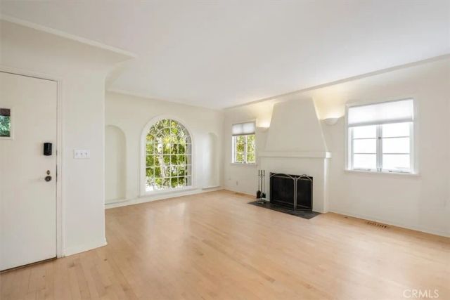 14052 Davana Terrace, Sherman Oaks, CA 91423