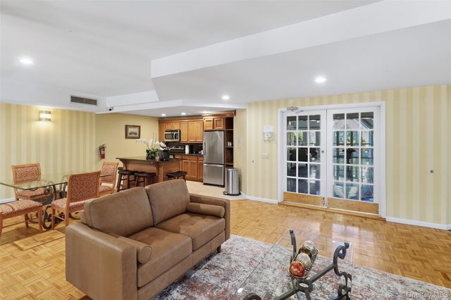 45 Copley Court 45, Briarcliff Manor, NY 10510