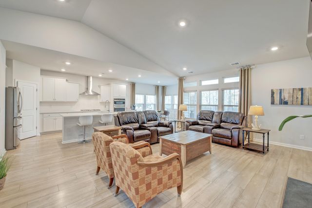 7054 Pumpkinseed Drive, Johns Island, SC 29455