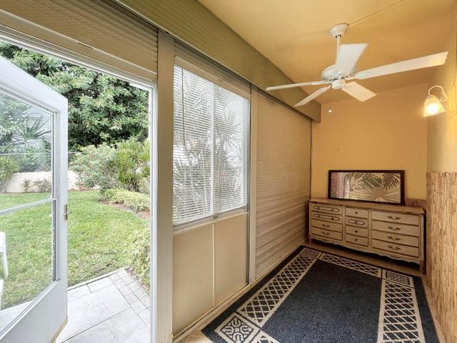 3120 Cynthia Lane 112, Lake Worth Beach, FL 33461