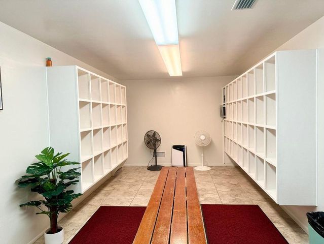 3120 Cynthia Lane 112, Lake Worth Beach, FL 33461