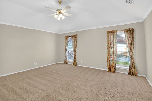 5720 Hillcrest Place, Midland, TX 79707