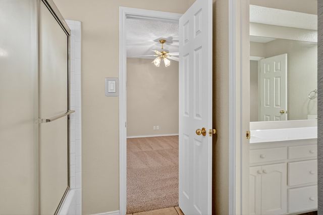 5720 Hillcrest Place, Midland, TX 79707