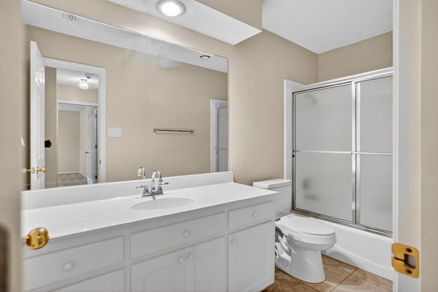 5720 Hillcrest Place, Midland, TX 79707