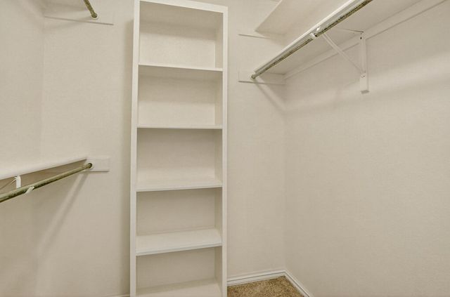 5720 Hillcrest Place, Midland, TX 79707