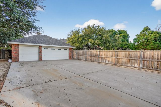 5720 Hillcrest Place, Midland, TX 79707
