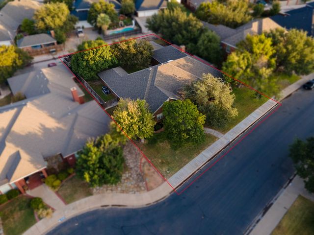 5720 Hillcrest Place, Midland, TX 79707