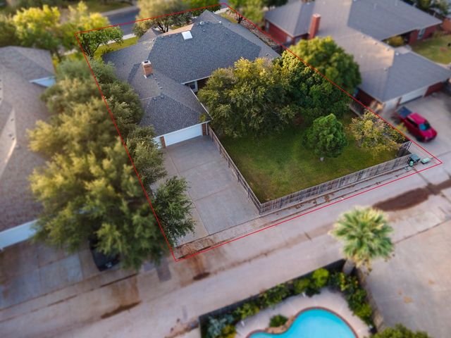 5720 Hillcrest Place, Midland, TX 79707